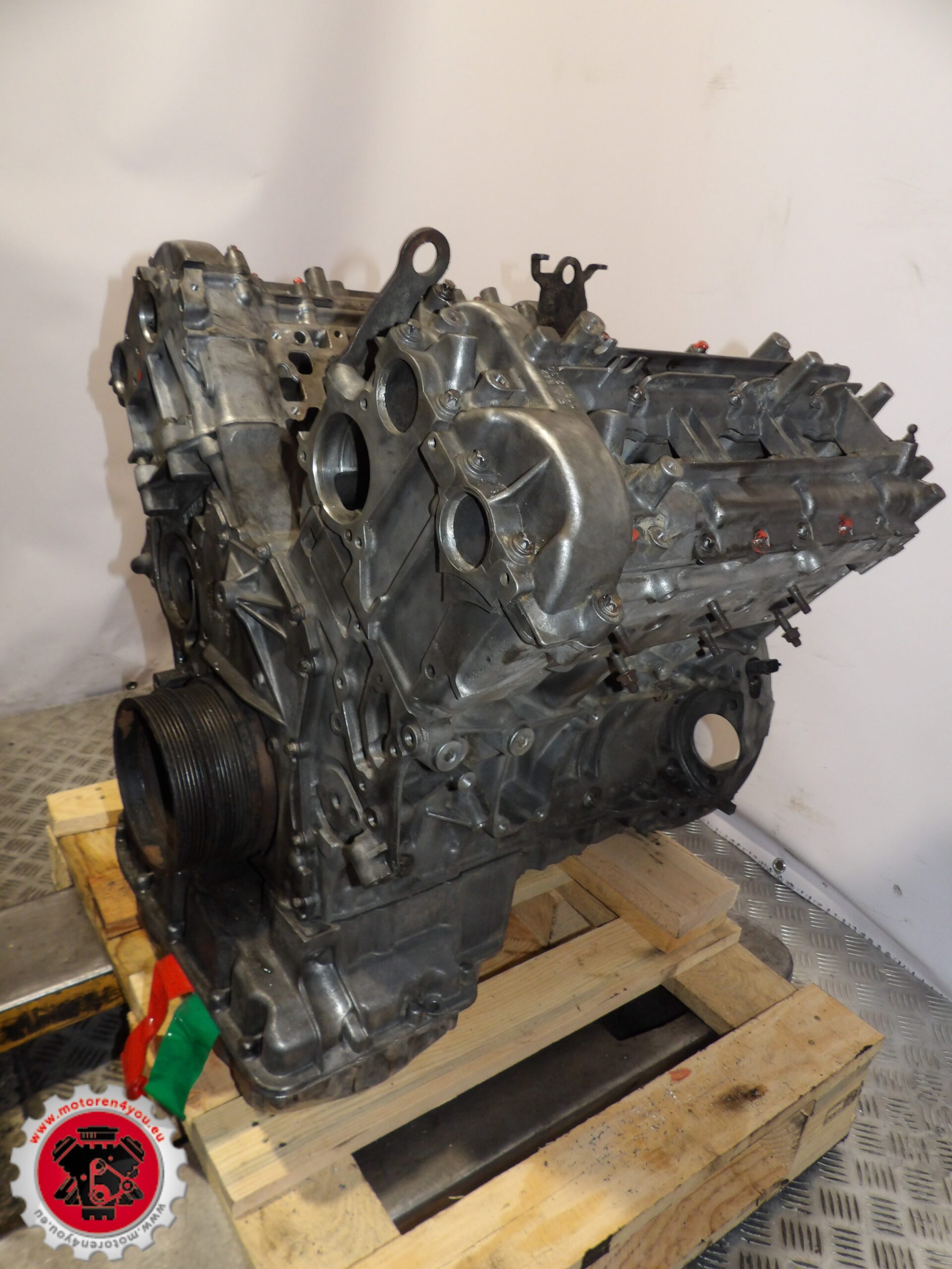 642.992 3.0D 135kw
