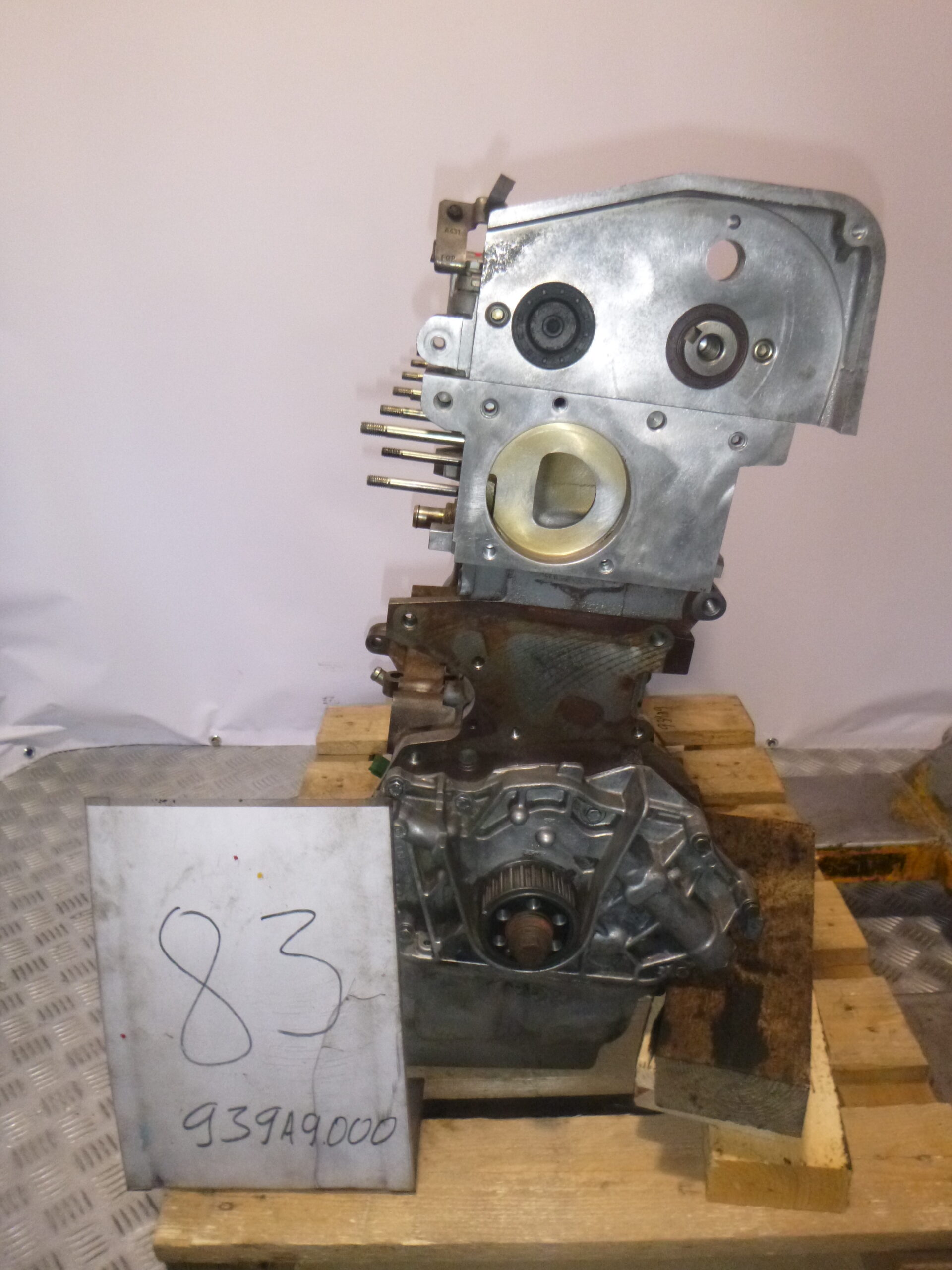 939A9.000 2.4D 154kw – Bild 2