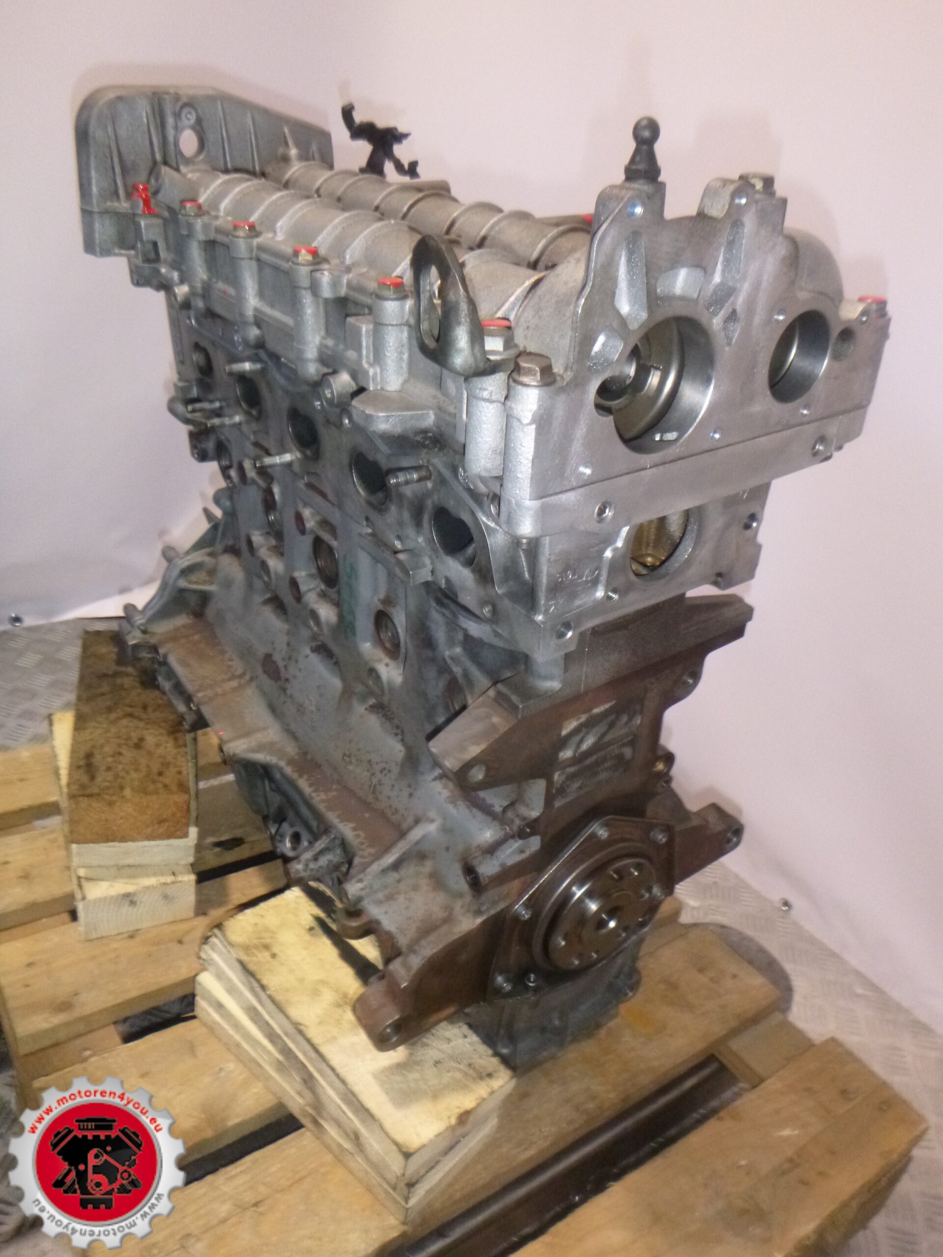 939A9.000 2.4D 154kw