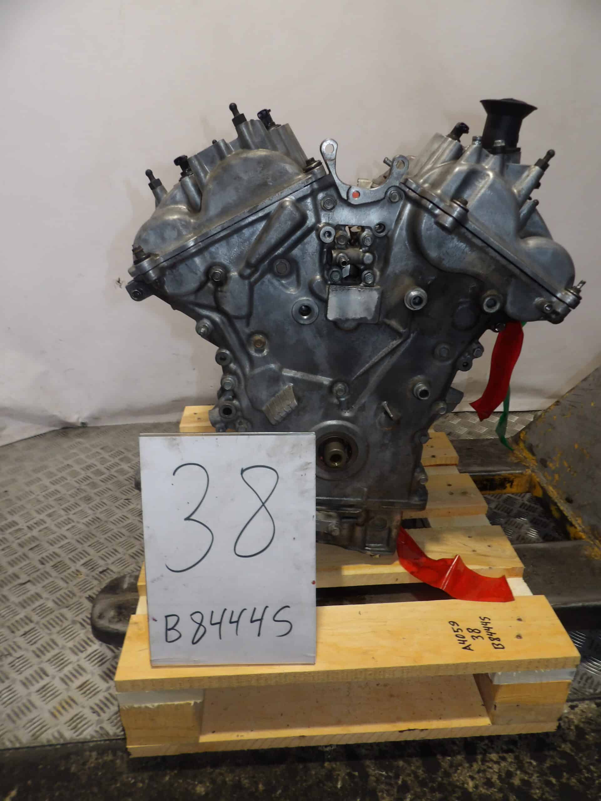 B8444S 4.4i 232kw – Bild 3